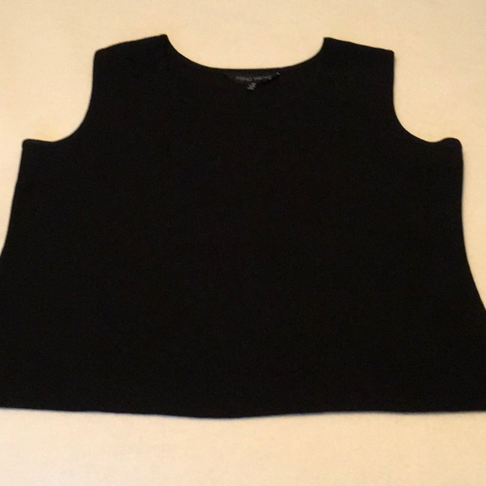 Ming Wang Sleeveless Knit Top EUC